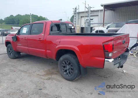 2021 Toyota Tacoma Sr5 V6 z USA, uszkodzony, nr VIN 3TYDZ5BN1MT002232
